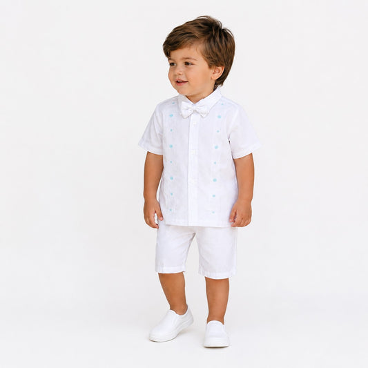 Conjunto Formal Infantil Blanco con Bordado Celeste y Corbatín